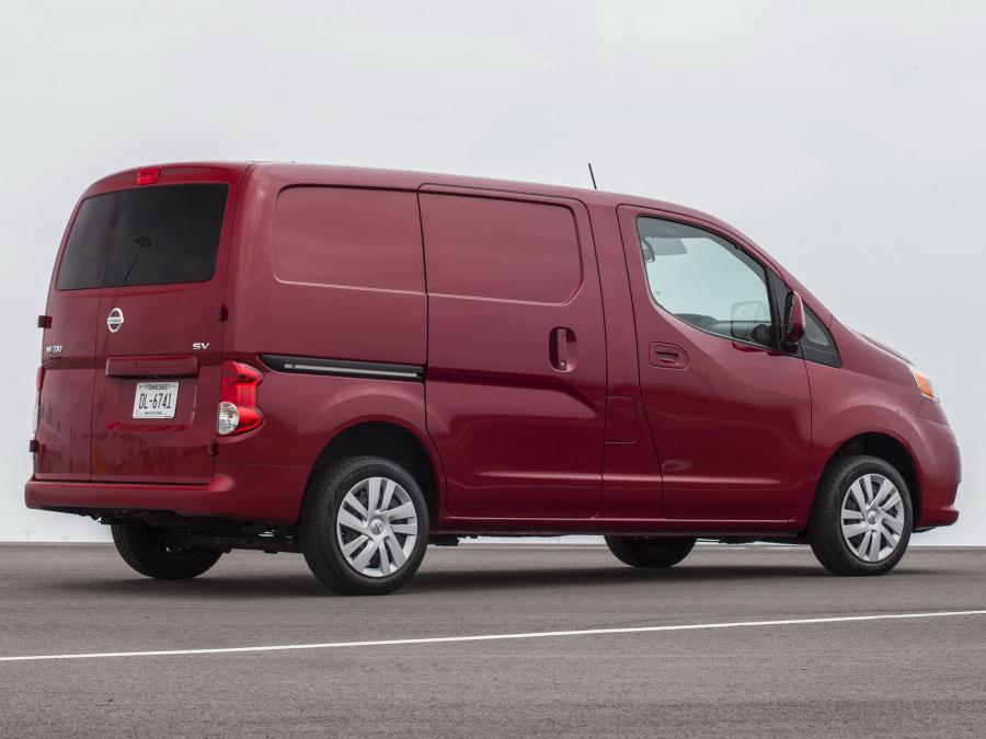  Nissan NV200 Compact Cargo 2013 года  (фото 8 из 13)